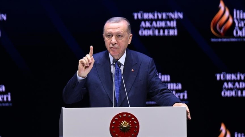 أردوغان:  الأجواء الإيجابية بالعالم الإسلامي ستنعكس على غزة والقدس قريبا